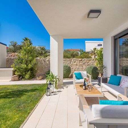 Luxury Apartment Hyperion With Private Pool And Garden Murter Exterior photo