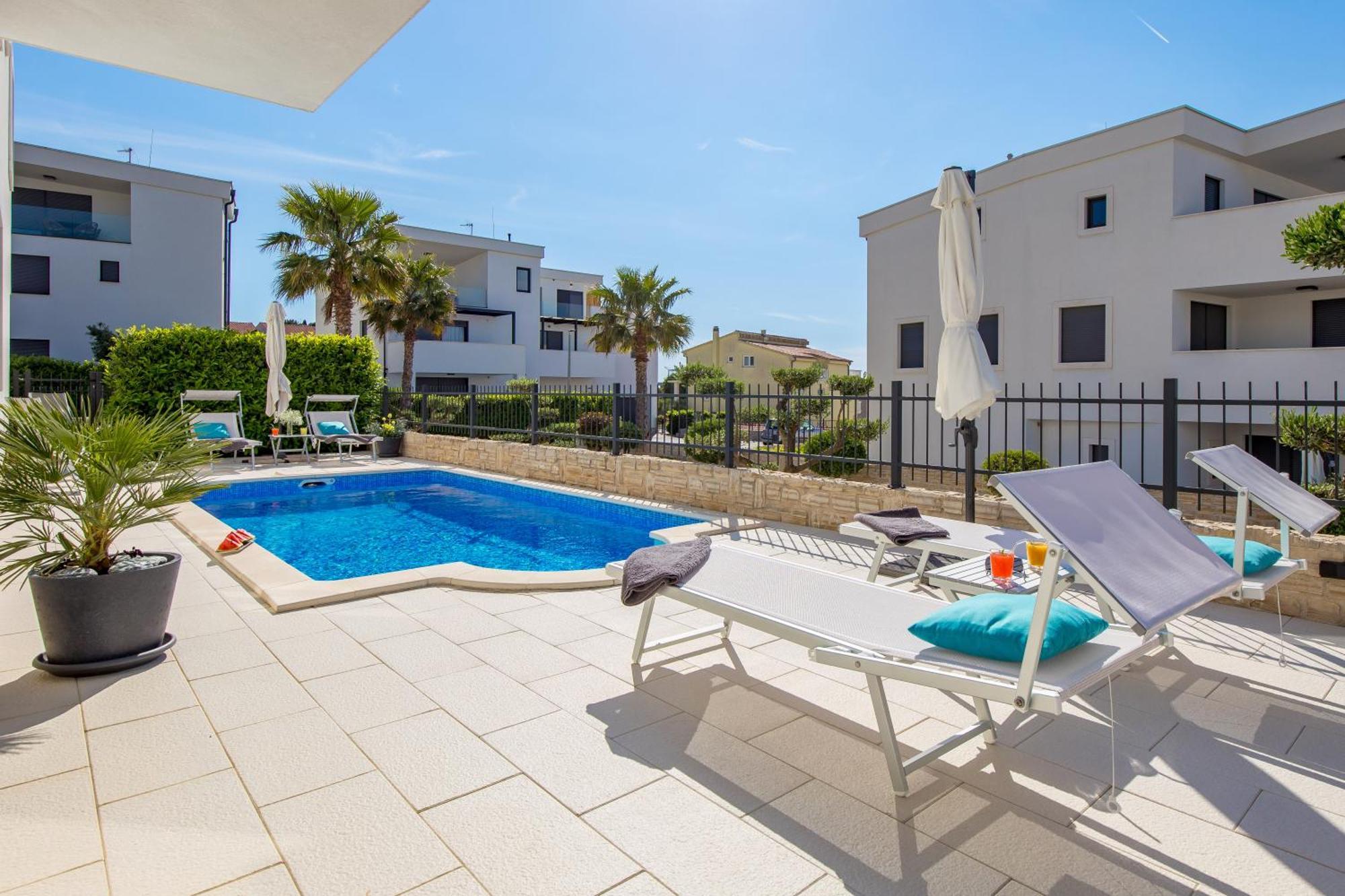 Luxury Apartment Hyperion With Private Pool And Garden Murter Exterior photo